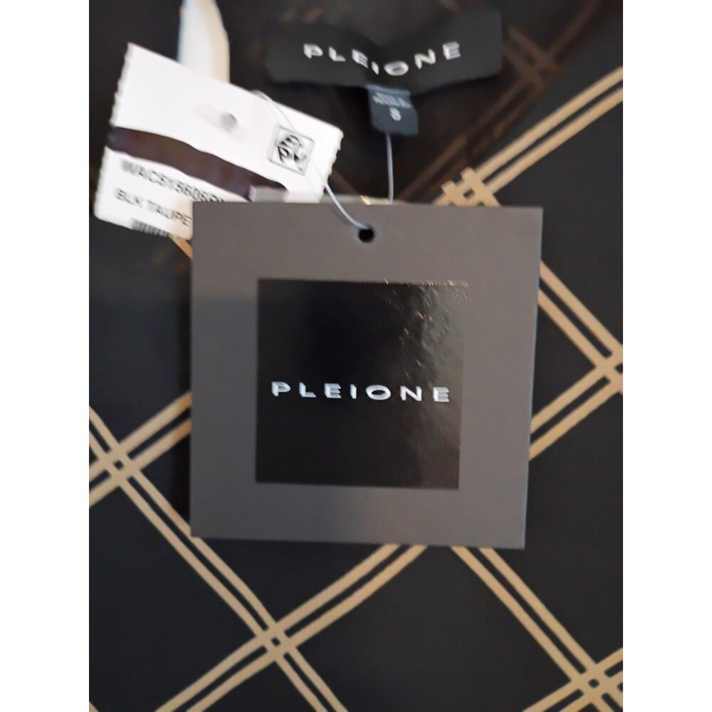 Women's Pleione Graphic Dress Shirt Size Small NWT $74 - Picture 4 of 8